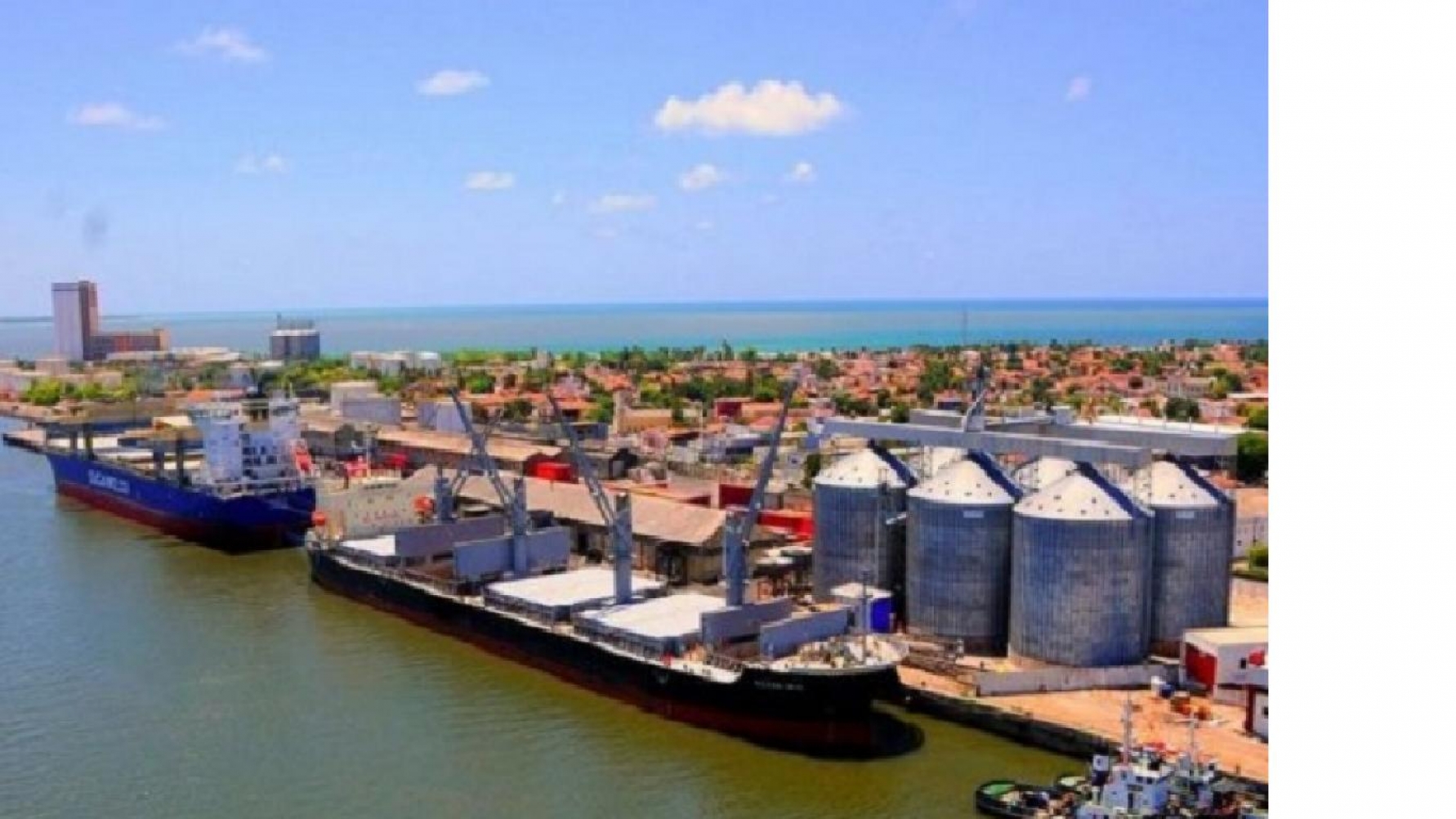 Bolsonaro diz que privatizará 10 áreas portuárias no primeiro semestre